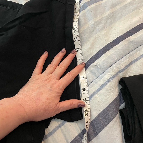 Rafaella Sports Classic black shorts size 12 cotton spandex stretch four pocket - Picture 12 of 14